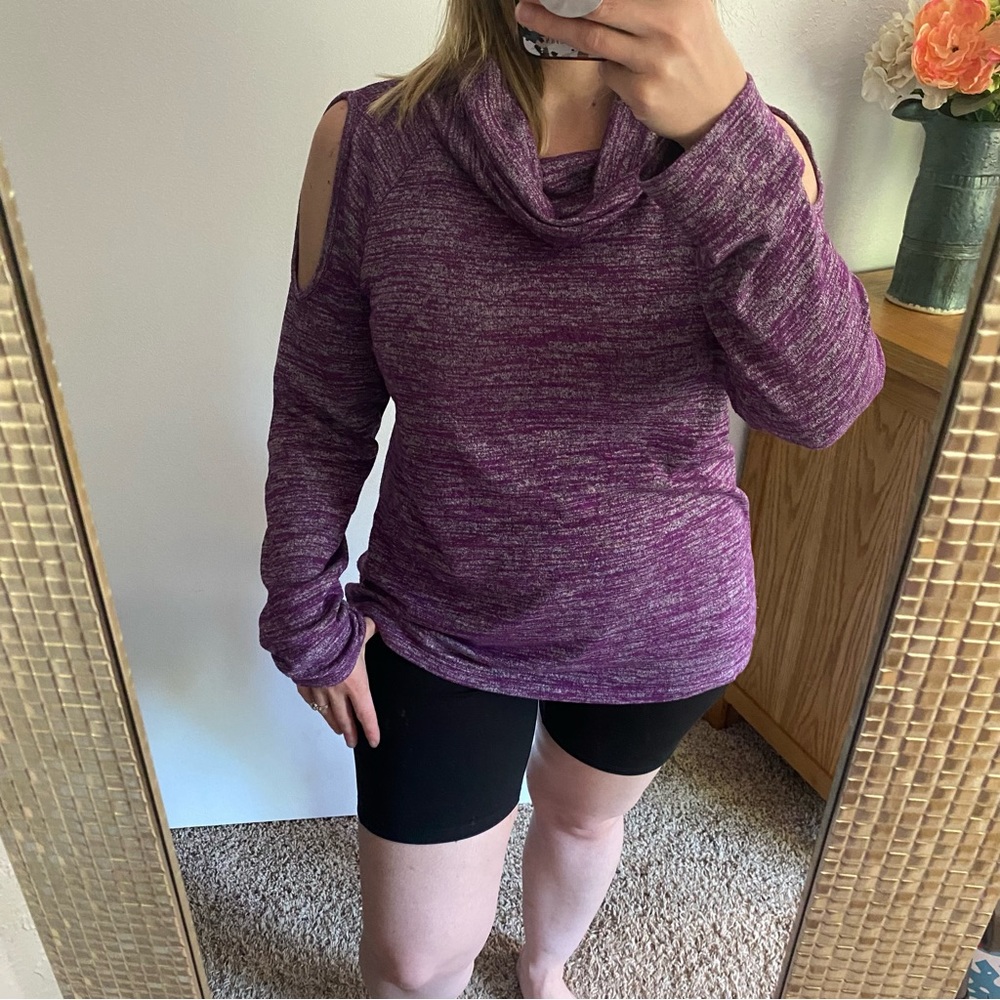 APT. 9 cold shoulder cowl neck long sleeve size large - purple